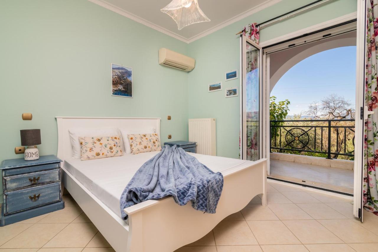Villa Sunshine Gaitani Exterior photo