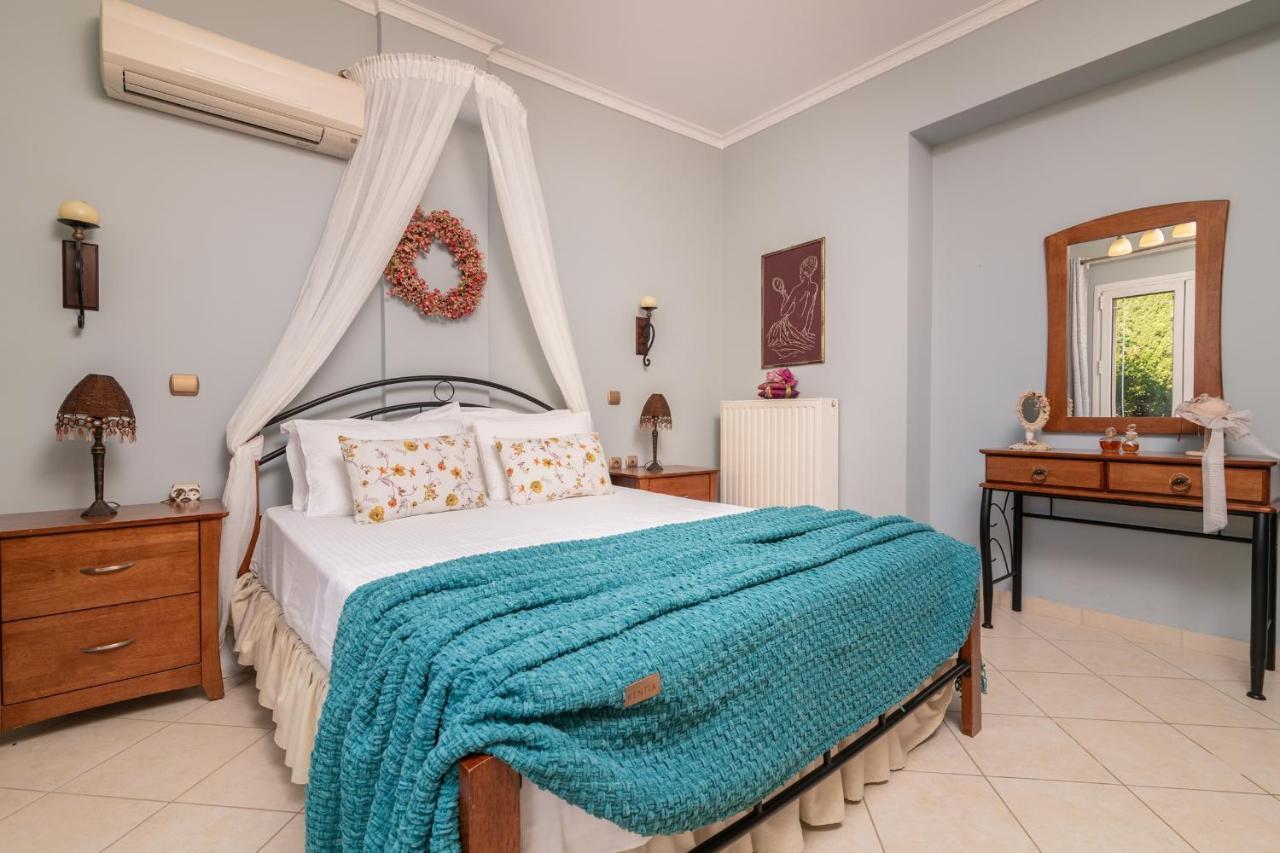 Villa Sunshine Gaitani Exterior photo