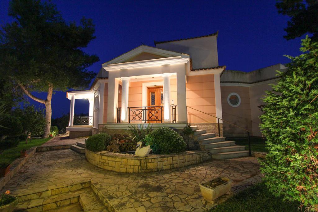 Villa Sunshine Gaitani Exterior photo